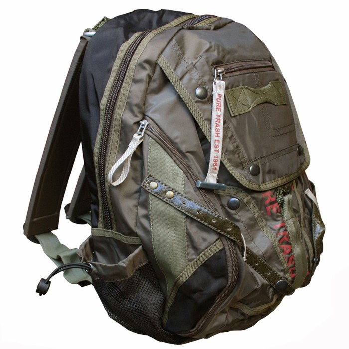 Pure Trash Rucksack groß, Nylon, oliv